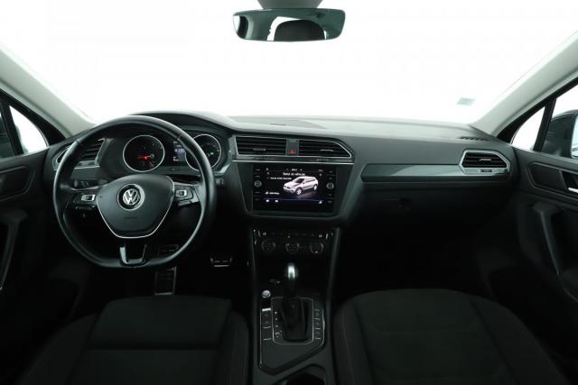 Volkswagen Tiguan image 8