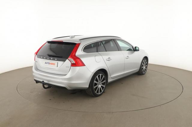 Volvo V60 image 6