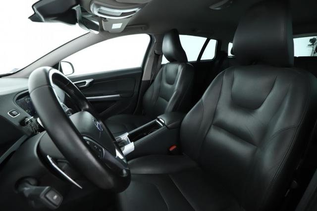 Volvo V60 image 9