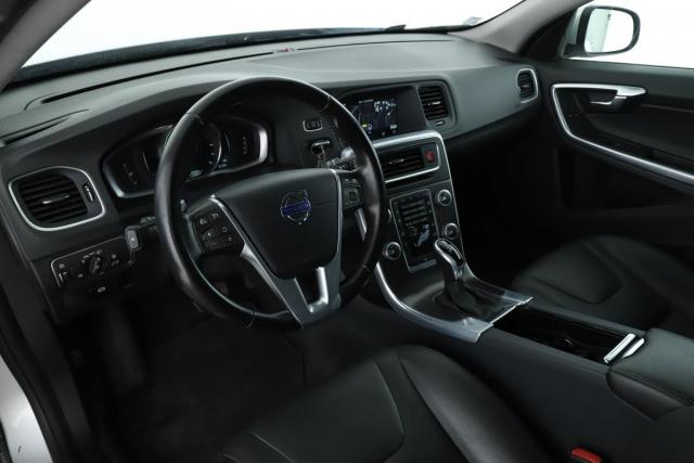 Volvo V60 image 3