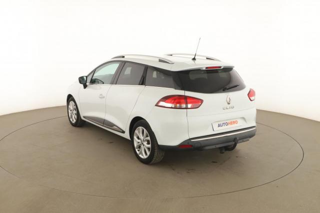 Renault Clio Estate image 9