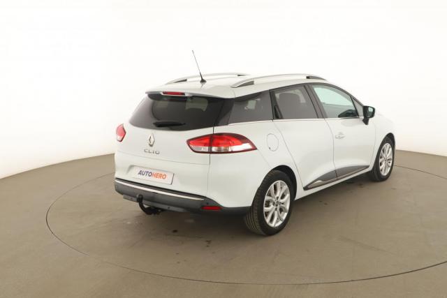 Renault Clio Estate image 2