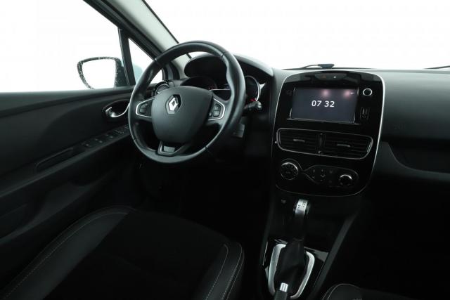 Renault Clio Estate image 1
