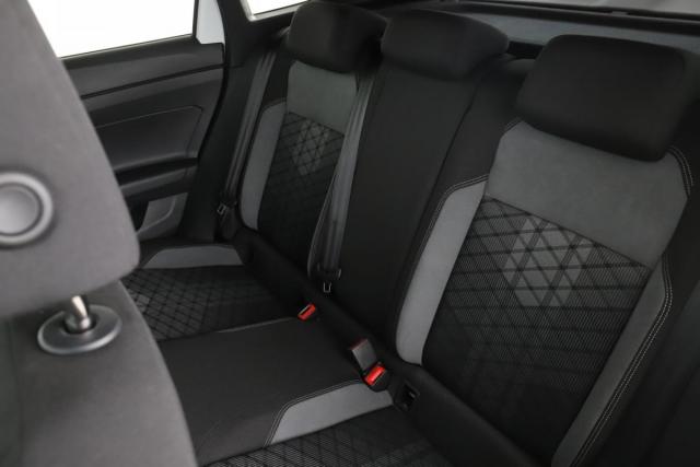 Volkswagen Taigo image 8