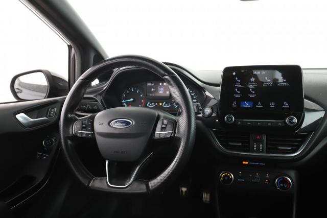 Ford Fiesta image 5