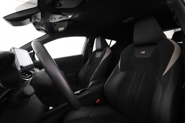 Toyota C-Hr image 5