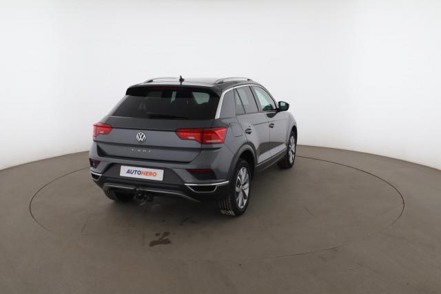 Volkswagen T-Roc image 7