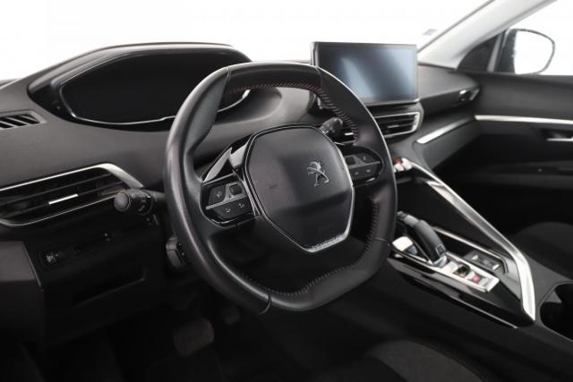 Peugeot 3008 image 2