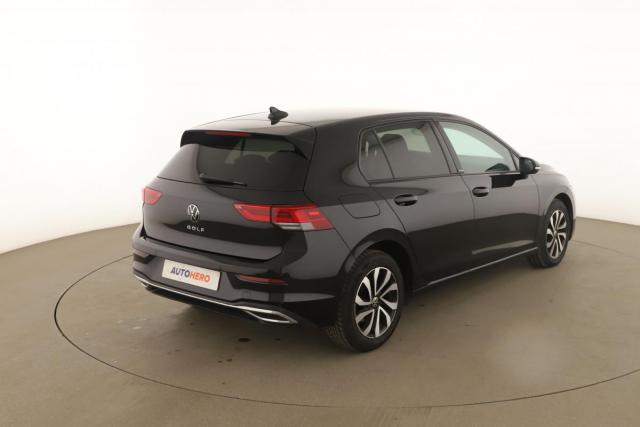 Volkswagen Golf image 1
