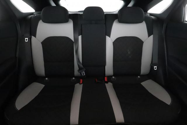 Kia Proceed image 2