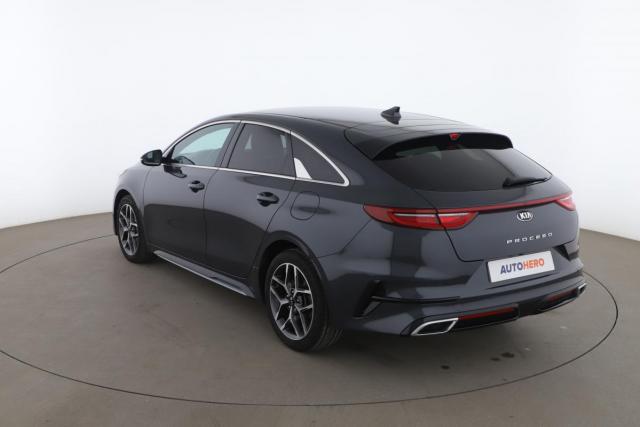 Kia Proceed image 1