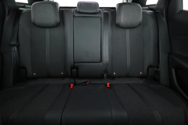 Peugeot 3008 image 6