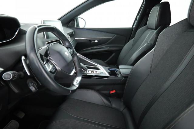 Peugeot 3008 image 7