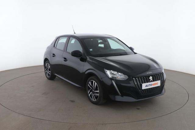 Peugeot 208 image 8