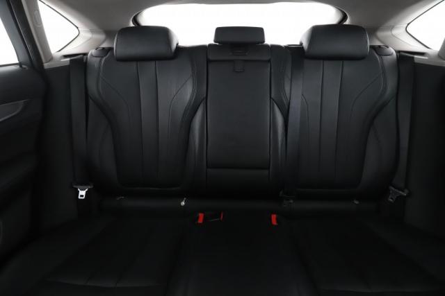 Bmw X6 image 4