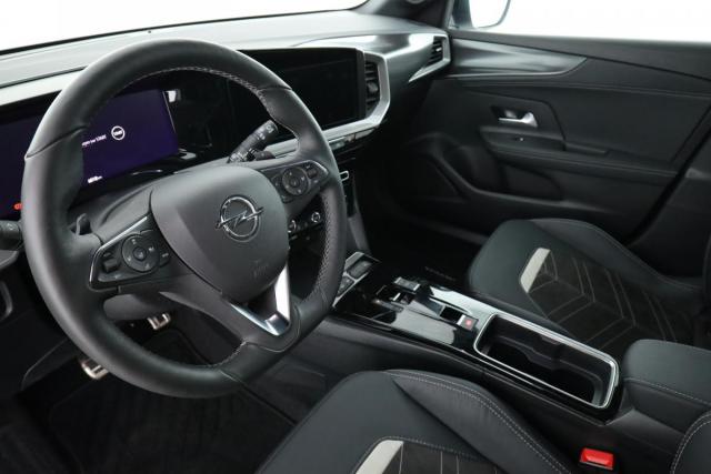 Opel Mokka image 1
