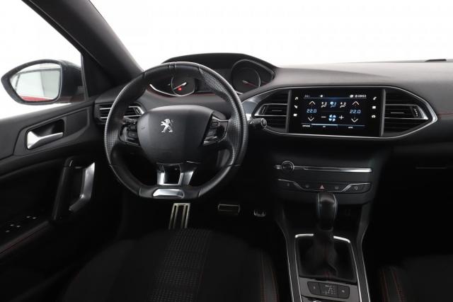 Peugeot 308 image 1