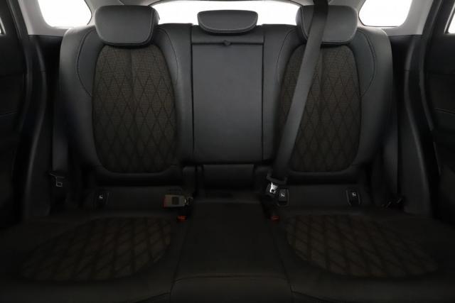 Bmw X1 image 2