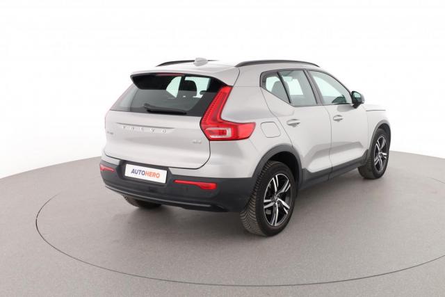 Volvo Xc40 image 1