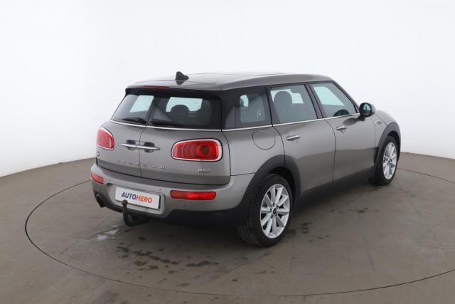 Mini Clubman image 1