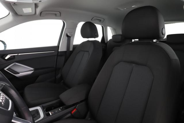 Audi Q3 image 9
