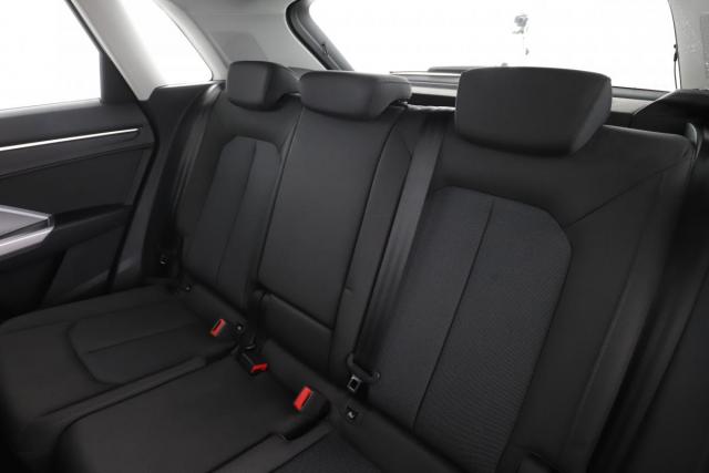 Audi Q3 image 5