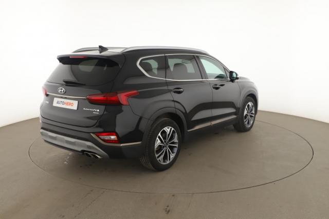 Hyundai Santa Fe image 2