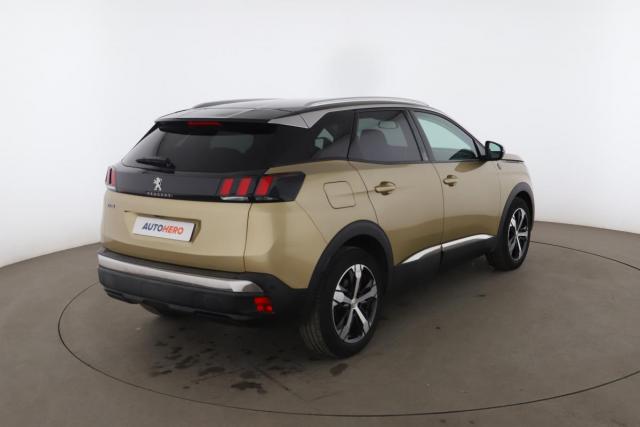 Peugeot 3008 image 3