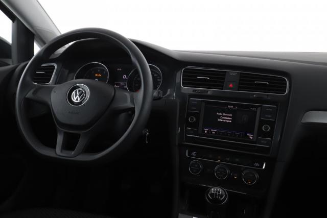 Volkswagen Golf image 5