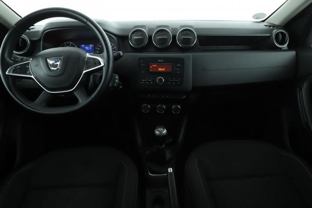Dacia Duster image 9