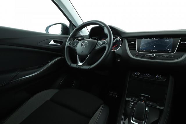Opel Grandland X image 1