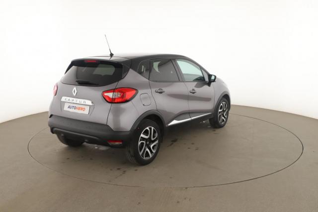 Renault Captur image 8