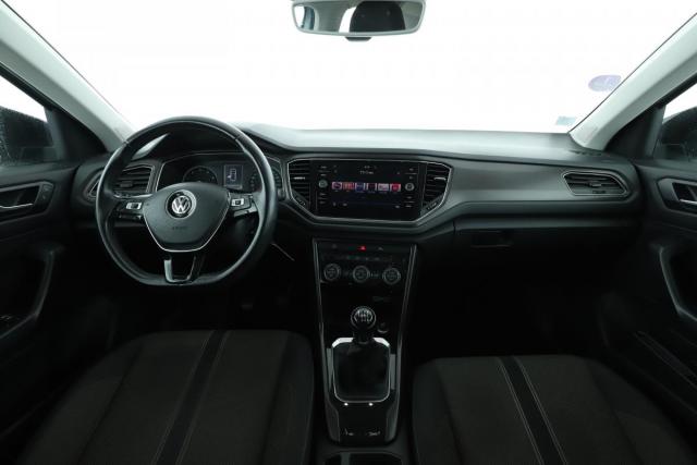 Volkswagen T-Roc image 1