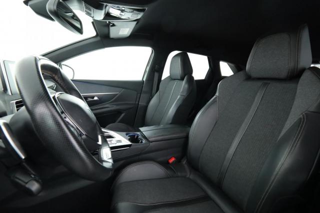 Peugeot 3008 image 4