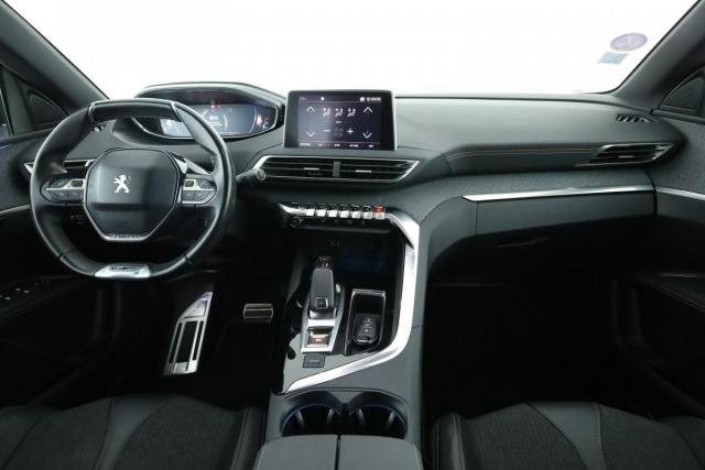 Peugeot 3008 image 3
