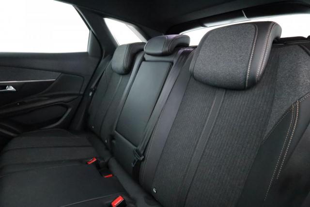 Peugeot 3008 image 5