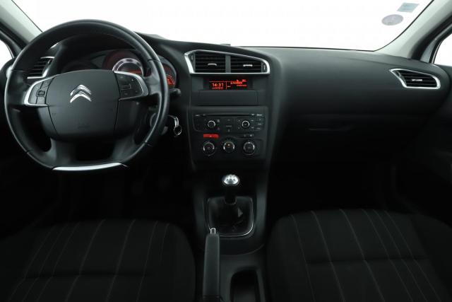 Citroen C4 image 6