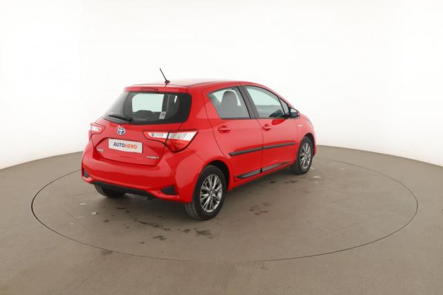 Toyota Yaris image 2