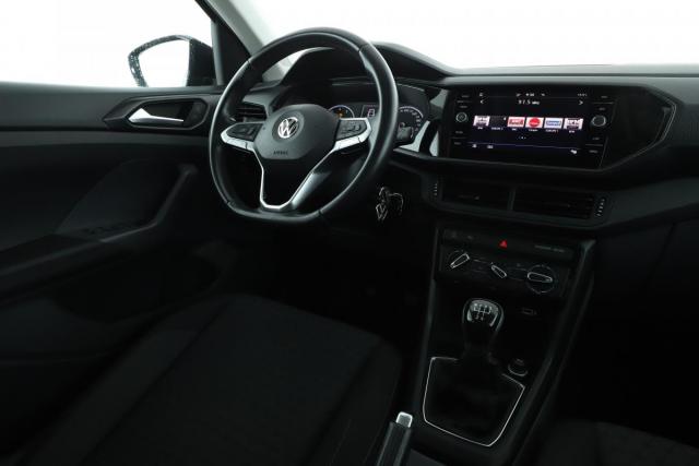 Volkswagen T-Cross image 4