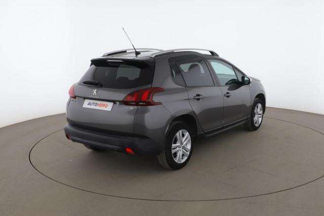 Peugeot 2008 image 7