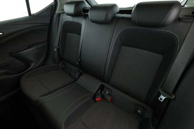Opel Astra image 3