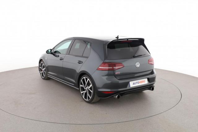 Volkswagen Golf image 1
