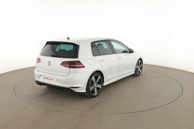 Volkswagen Golf image 2