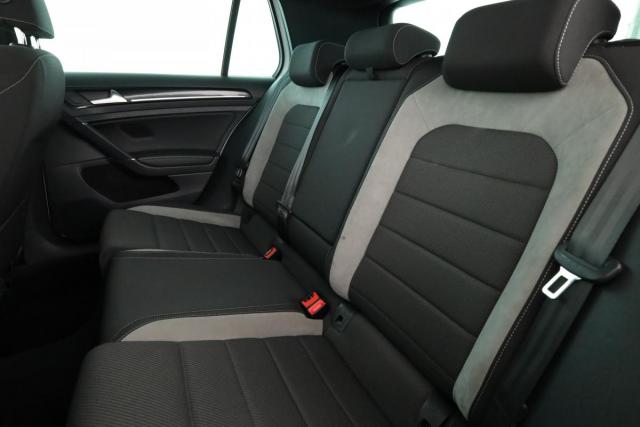 Volkswagen Golf image 1