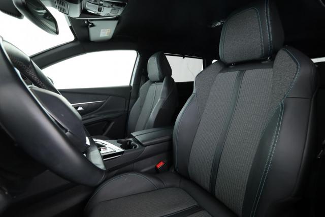 Peugeot 5008 image 7