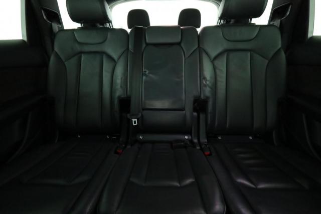 Audi Q7 image 3