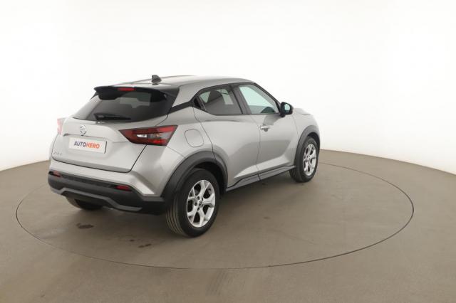 Nissan Juke image 7