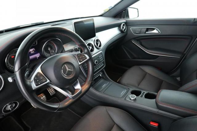 Mercedes Benz Cla Shooting Brake image 4