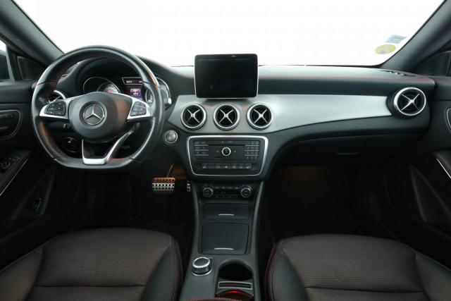 Mercedes Benz Cla Shooting Brake image 6