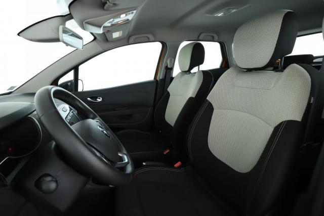 Renault Captur image 8
